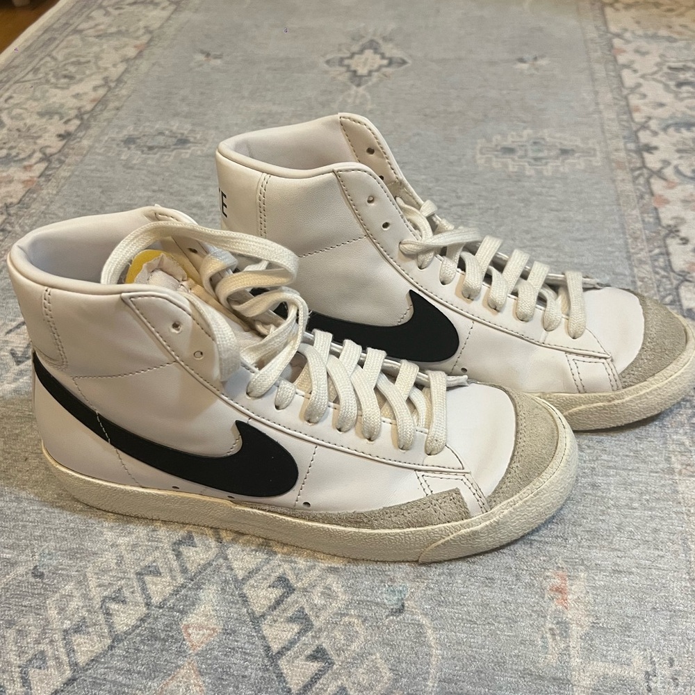 Nike Blazer Mid '77 Vintage Women's Sneakers